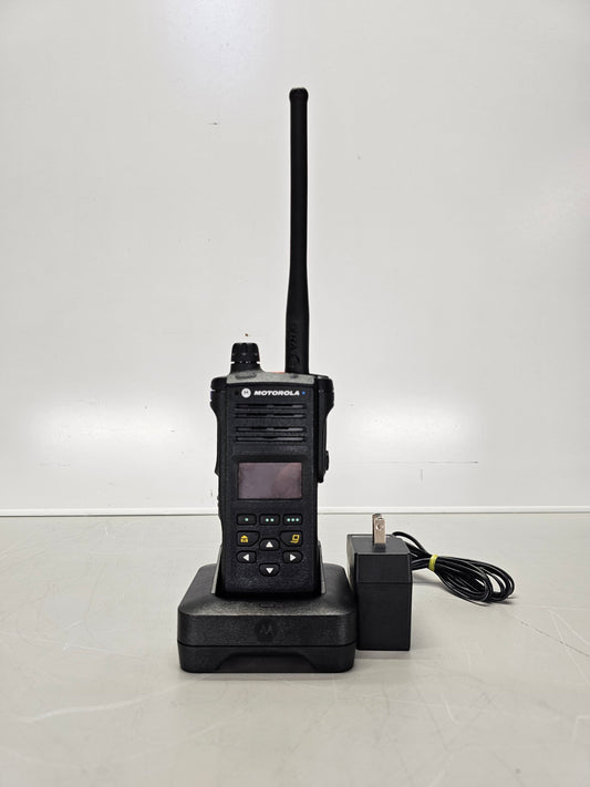 Motorola Portable APX4000 VHF 136-174 512ch 5W M2 Single Knob