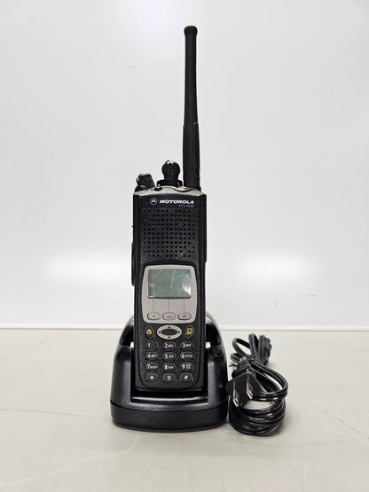 Motorola Portable XTS5000 UHF 450-520 Mhz 256ch 5W M3