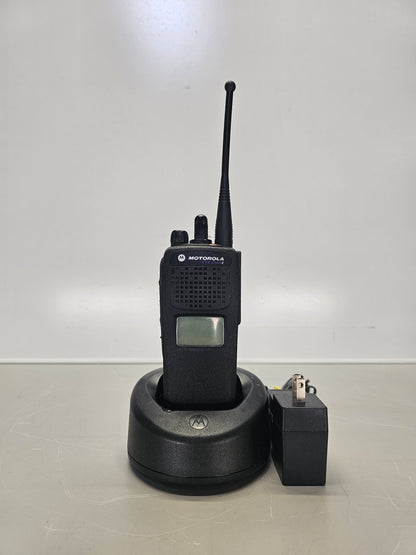 Motorola Portable XTS2500 UHF 450-520 Mhz 96ch 5W M1.5