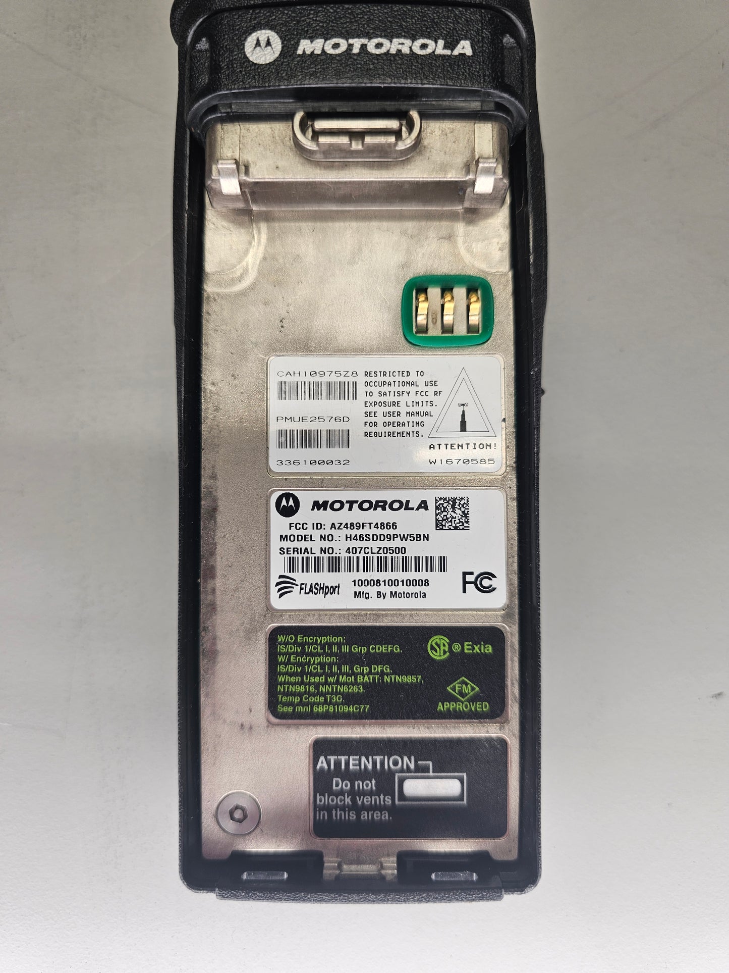 Motorola Portable XTS2500 UHF 450-520 Mhz 96ch 5W M1.5