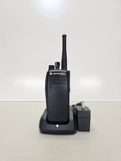 Motorola Portable XPR6100 UHF 403-471 32ch 4W