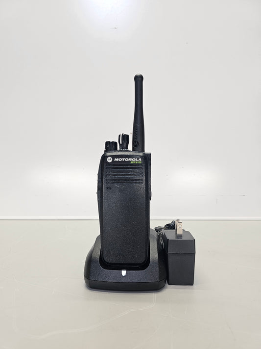 Motorola Portable XPR6100 UHF 403-471 32ch 4W