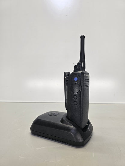 Motorola Portable XPR6100 UHF 403-471 32ch 4W