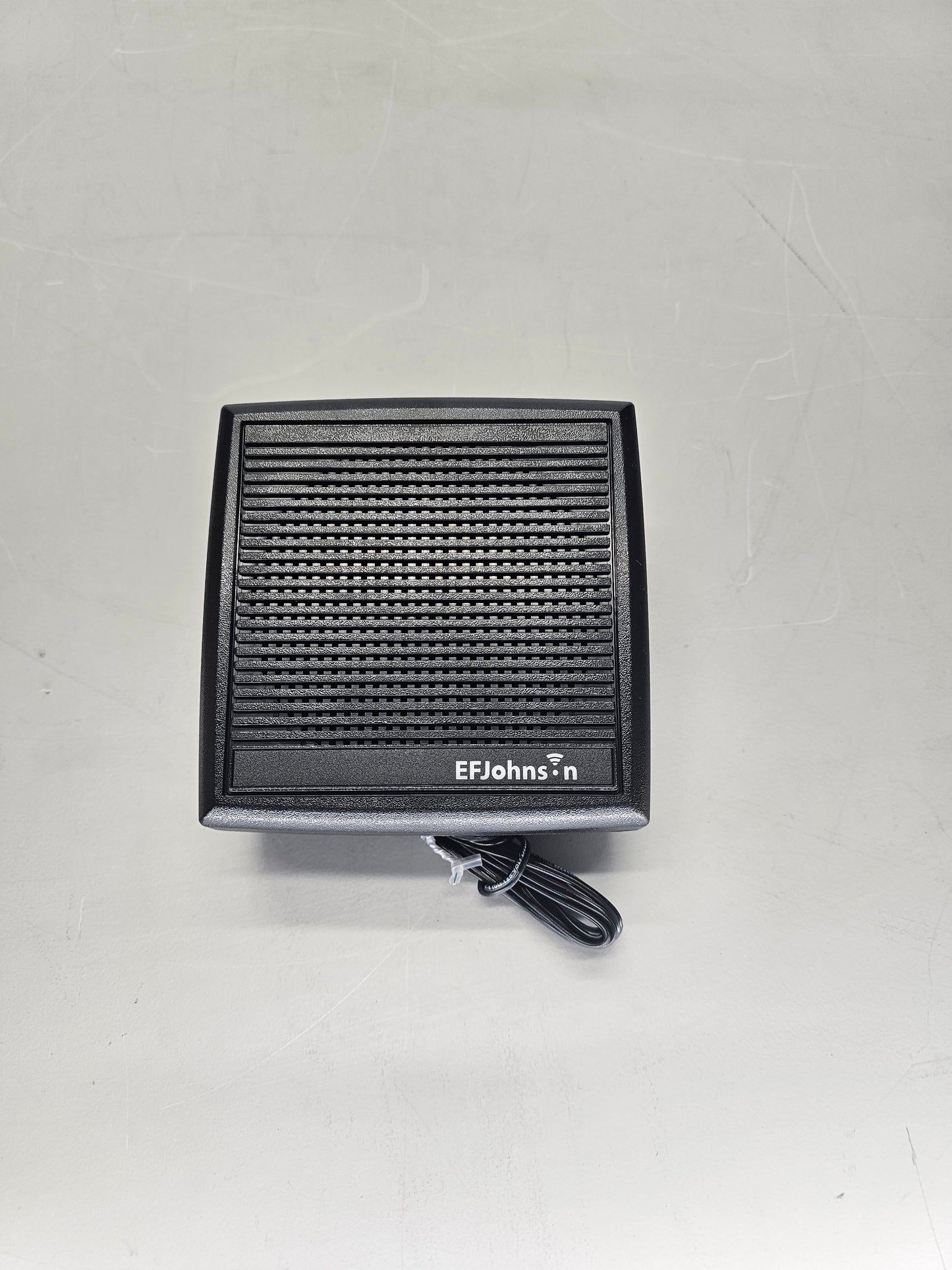 EF Johnson Viking VM600 P25 700/800 Mhz 1024ch