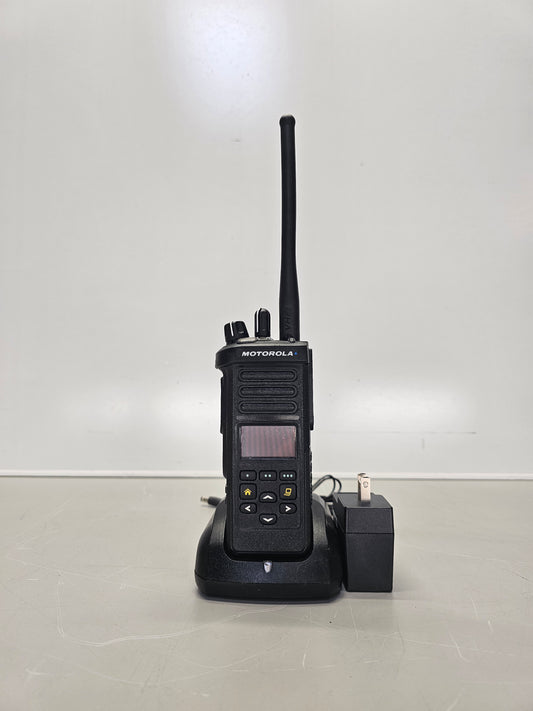 Motorola Portable APX4000 VHF 136-174 512ch 5W M2 Dual Knob AN