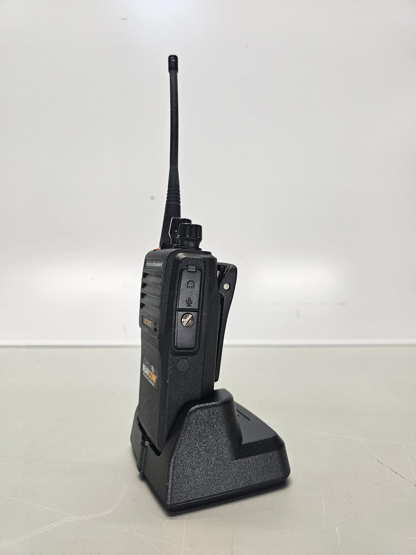 Vertex Portable BC-250D UHF 400-470 Mhz 16ch 4W