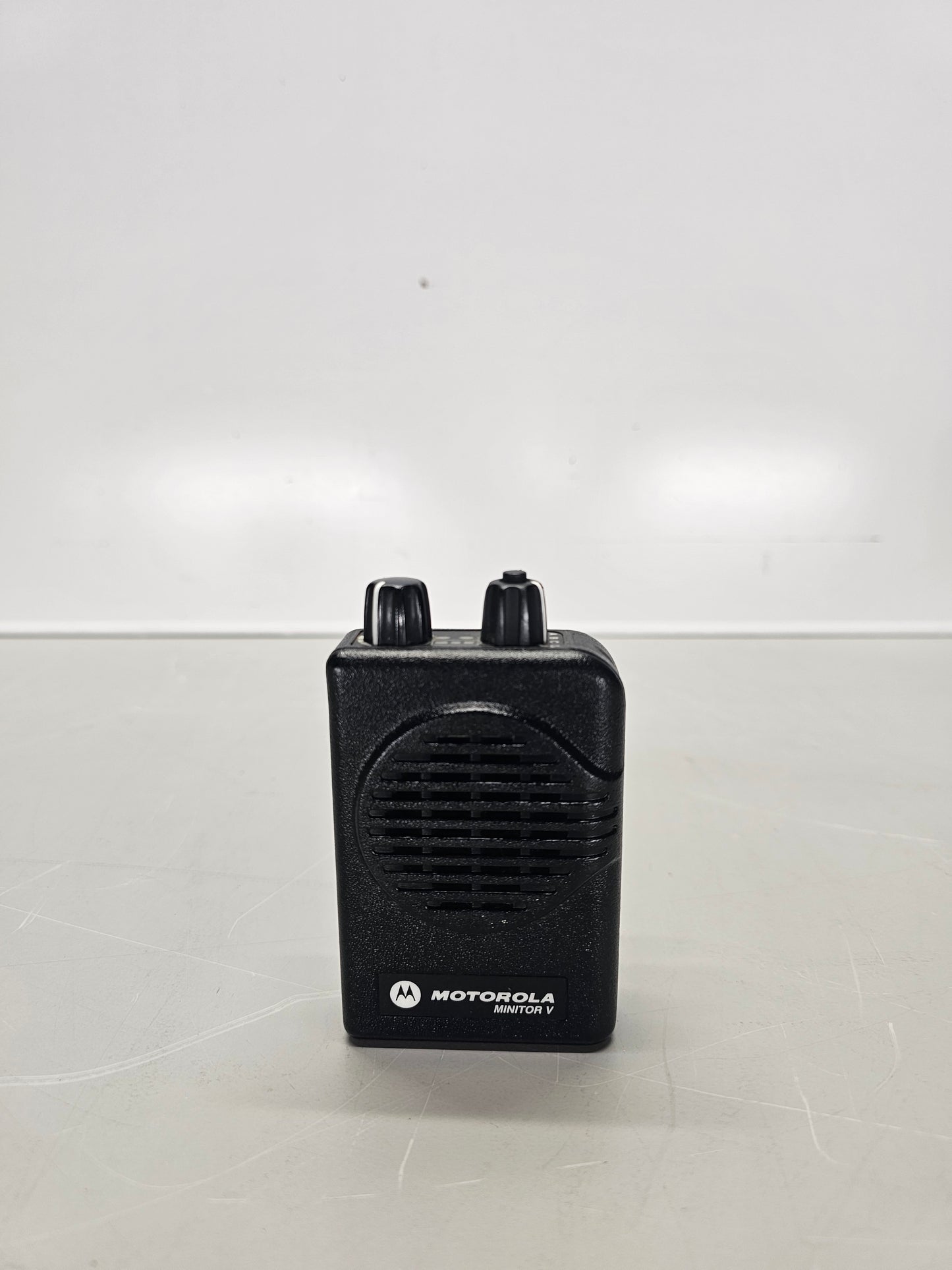 Motorola Pager Minitor V UHF 470-478 Mhz 2ch Stored Voice