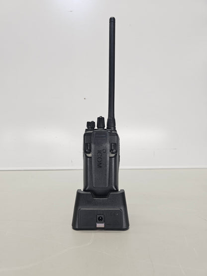 Icom Portable IC-F2000 UHF 400-470 Mhz 16ch 4W