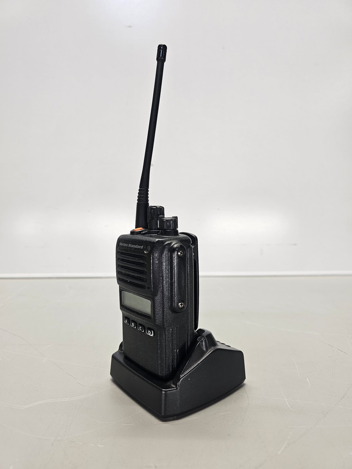Vertex VX-824-G7-5 UHF 450-512 512ch 5W