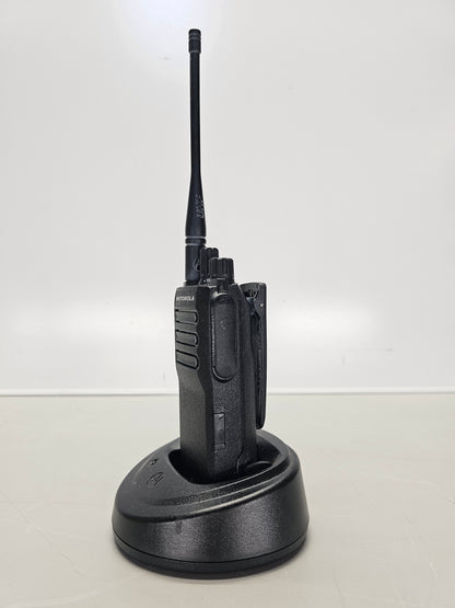 Motorola Portable R2 UHF 400-480 Mhz 64ch 4W Analog