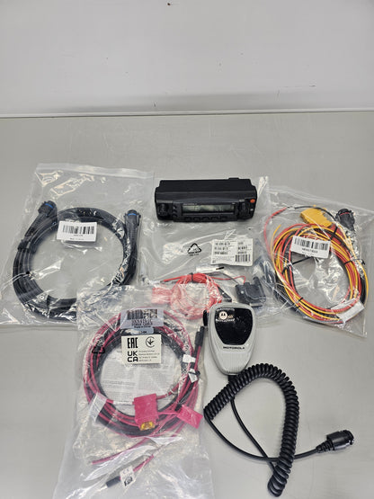 Motorola Mobile APX7500 VHF 136-174 Mhz 2000ch 110W