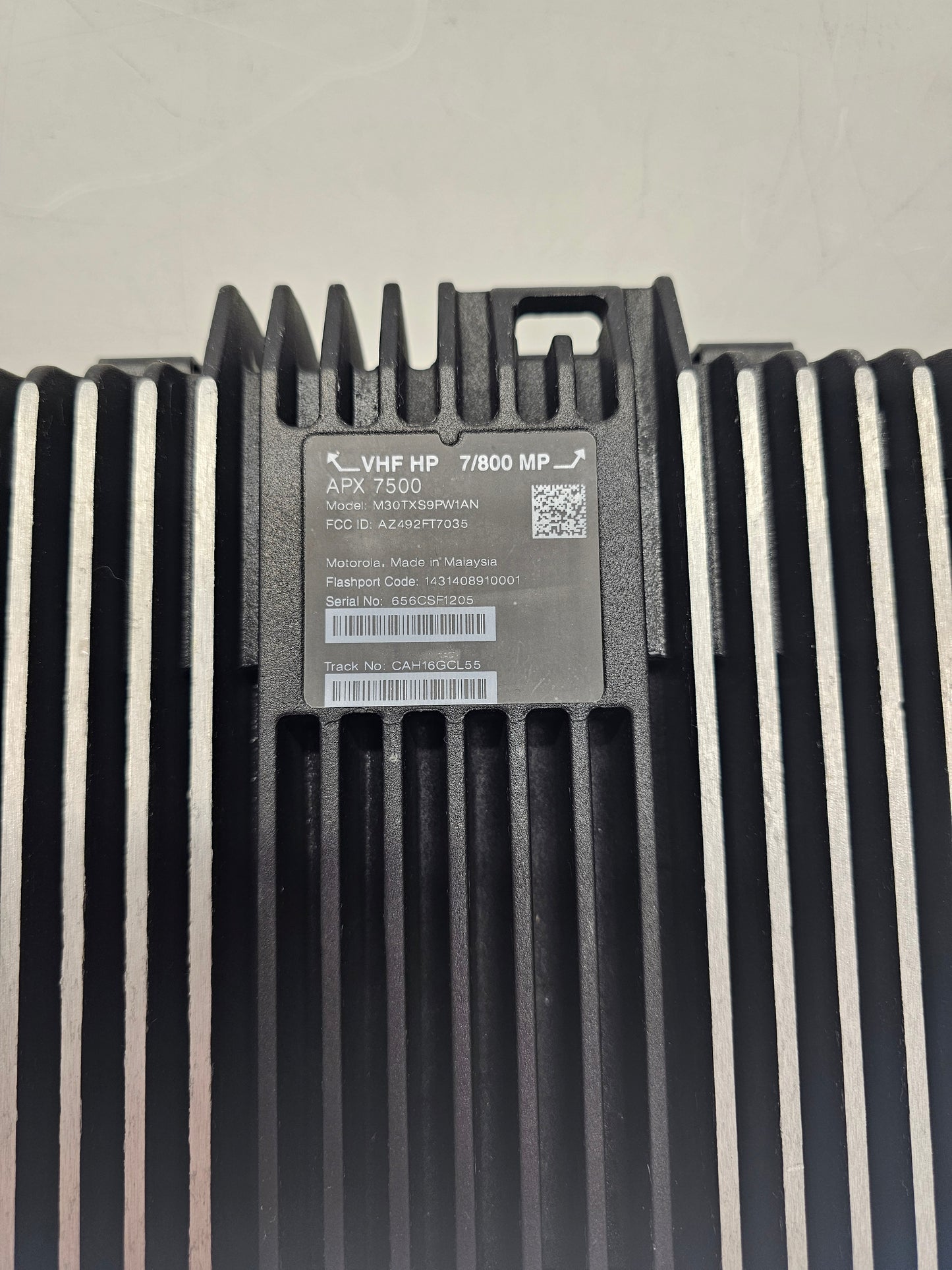 Motorola Mobile APX7500 VHF 700/800 MHz 2000ch 110W