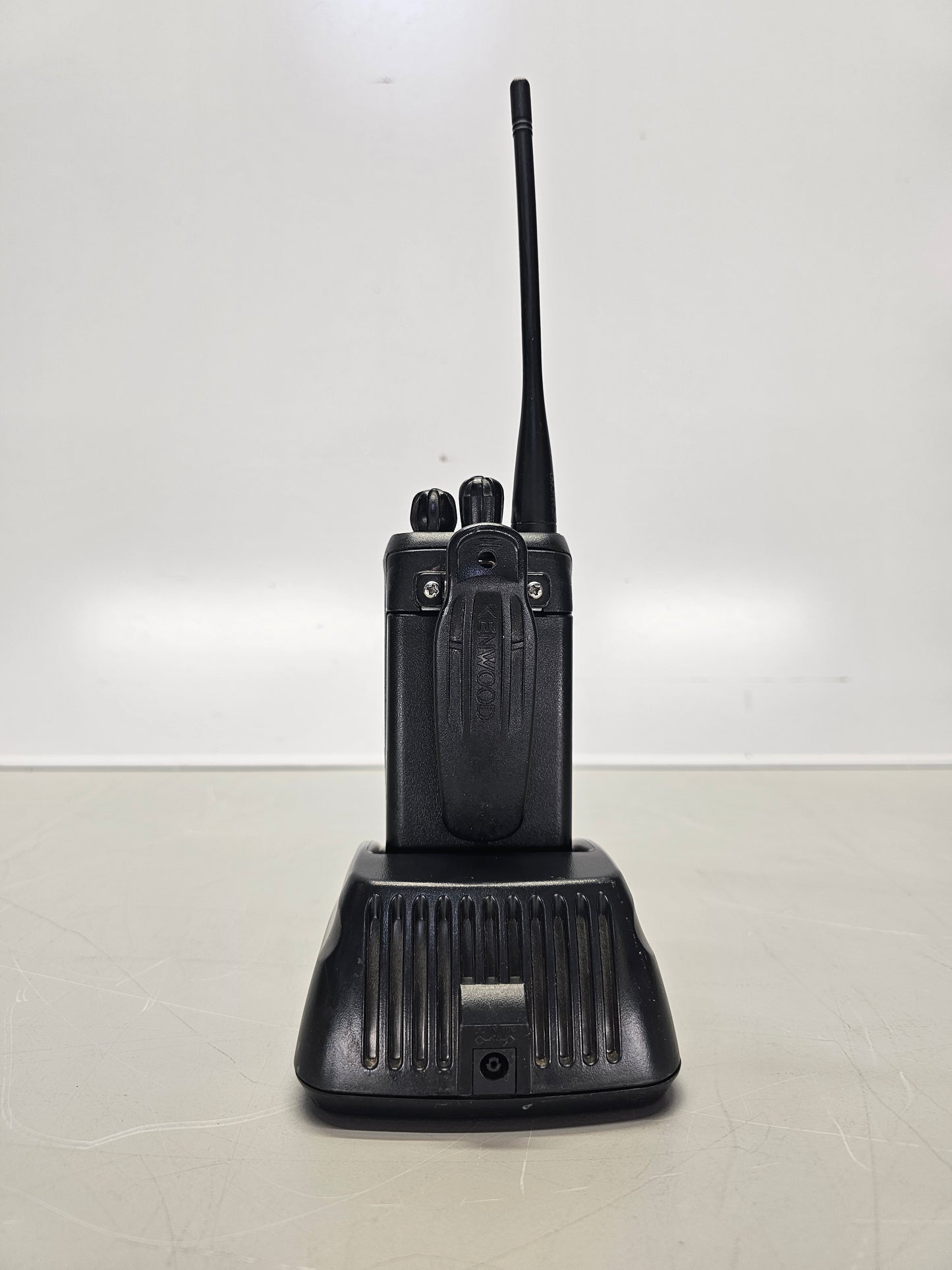 Kenwood Portable NX-300-K4 UHF 400-470 Mhz 512ch 5W (FKP)