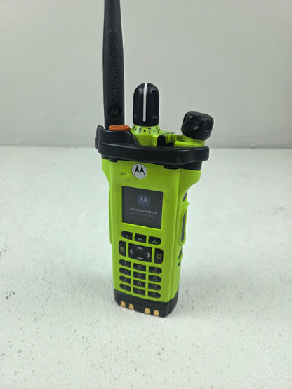 Motorola Portable APX8000XE VHF UHF 7/800 3000ch 5W M3.5