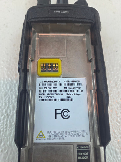 Motorola Portable XPR7380e 800/900 806-941 Mhz 32ch 2.5W Enabled