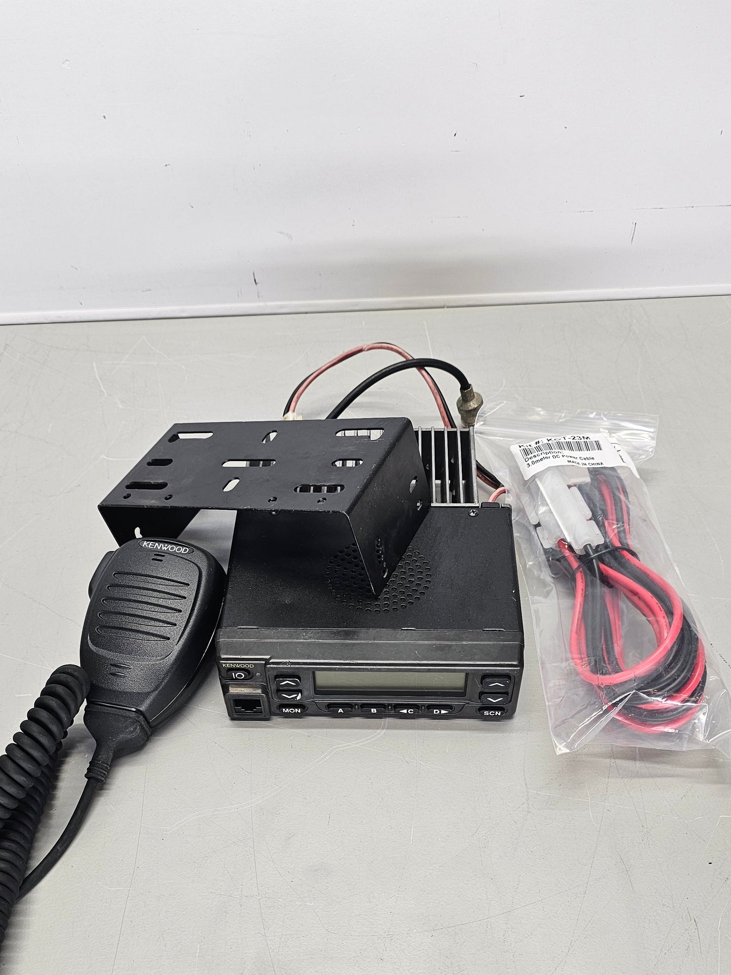 Kenwood Mobile TK-780H VHF 146-174 Mhz 250ch 45W