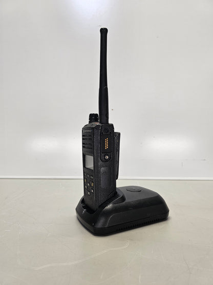 Motorola Portable APX4000 UHF 450-520 R2 512ch 5W M2 Single Knob AN