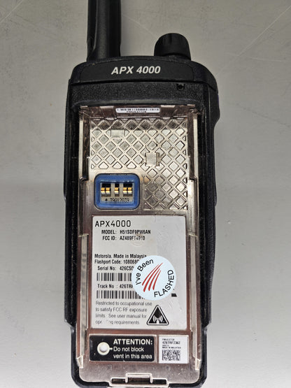 Motorola Portable APX4000 UHF 450-520 R2 512ch 5W M2 Single Knob AN