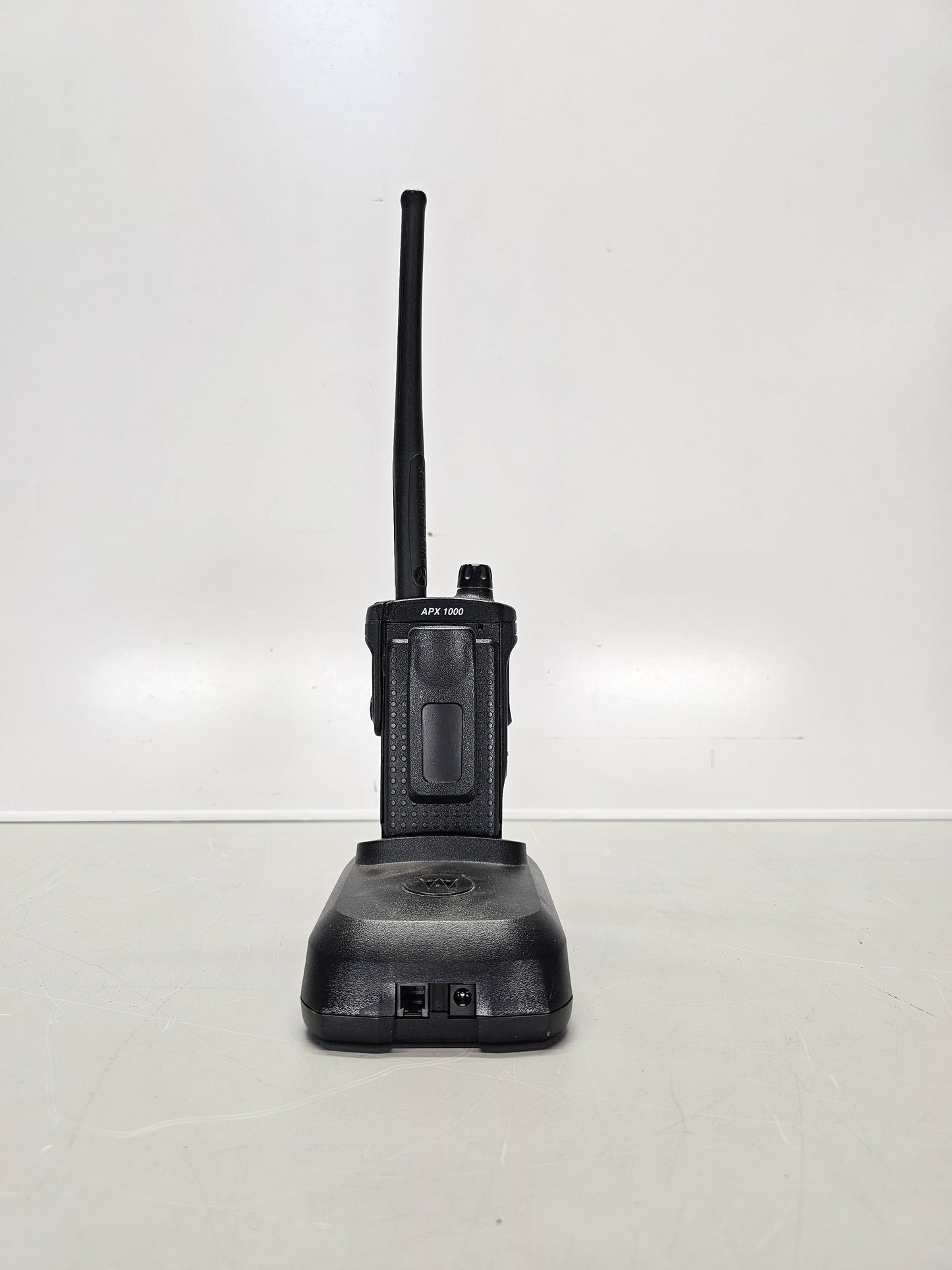 Motorola Portable APX1000 UHF 380-470 R1 512ch 5W M1.5 AN