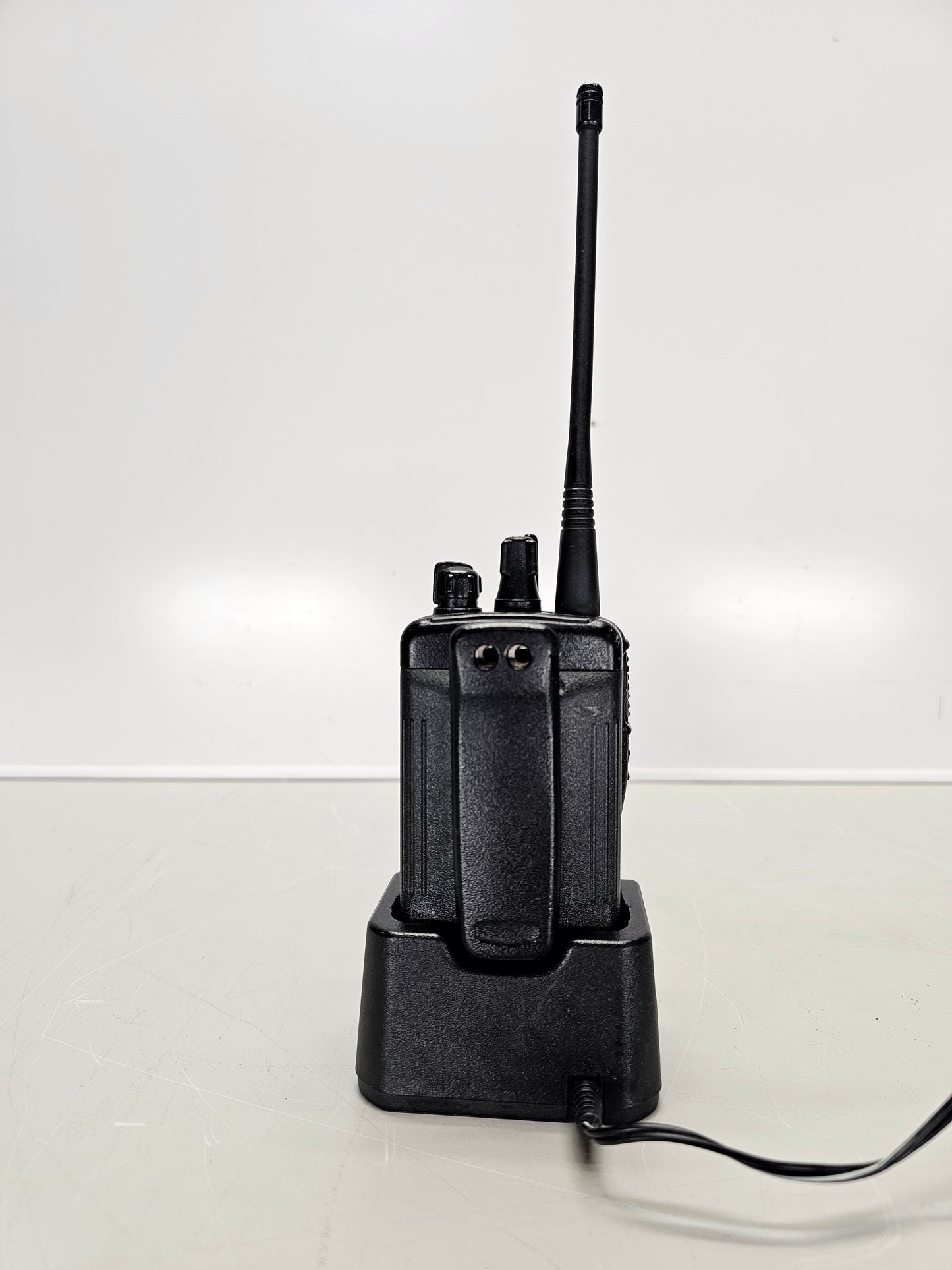 Vertex Portable VX-210V VHF 148-174 Mhz 16ch 5W