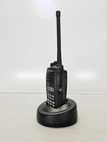 Motorola Portable HT1250 VHF 136-174 Mhz 128ch 5W (FKP)
