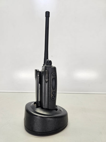 Motorola Portable HT1250 VHF 136-174 Mhz 128ch 5W (FKP)