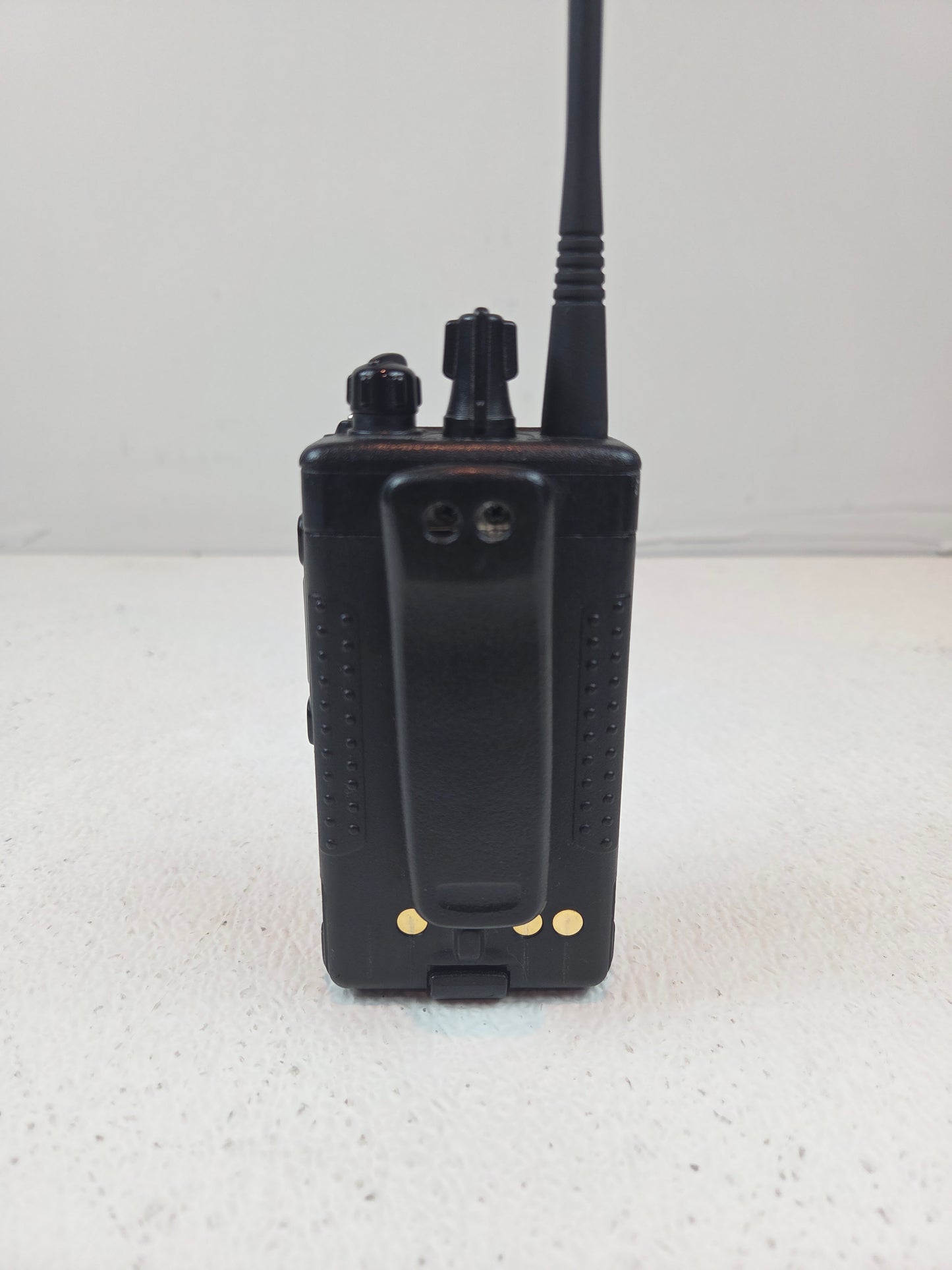 Vertex Portable VX-800 UHF 450-490 Mhz 200ch 5W