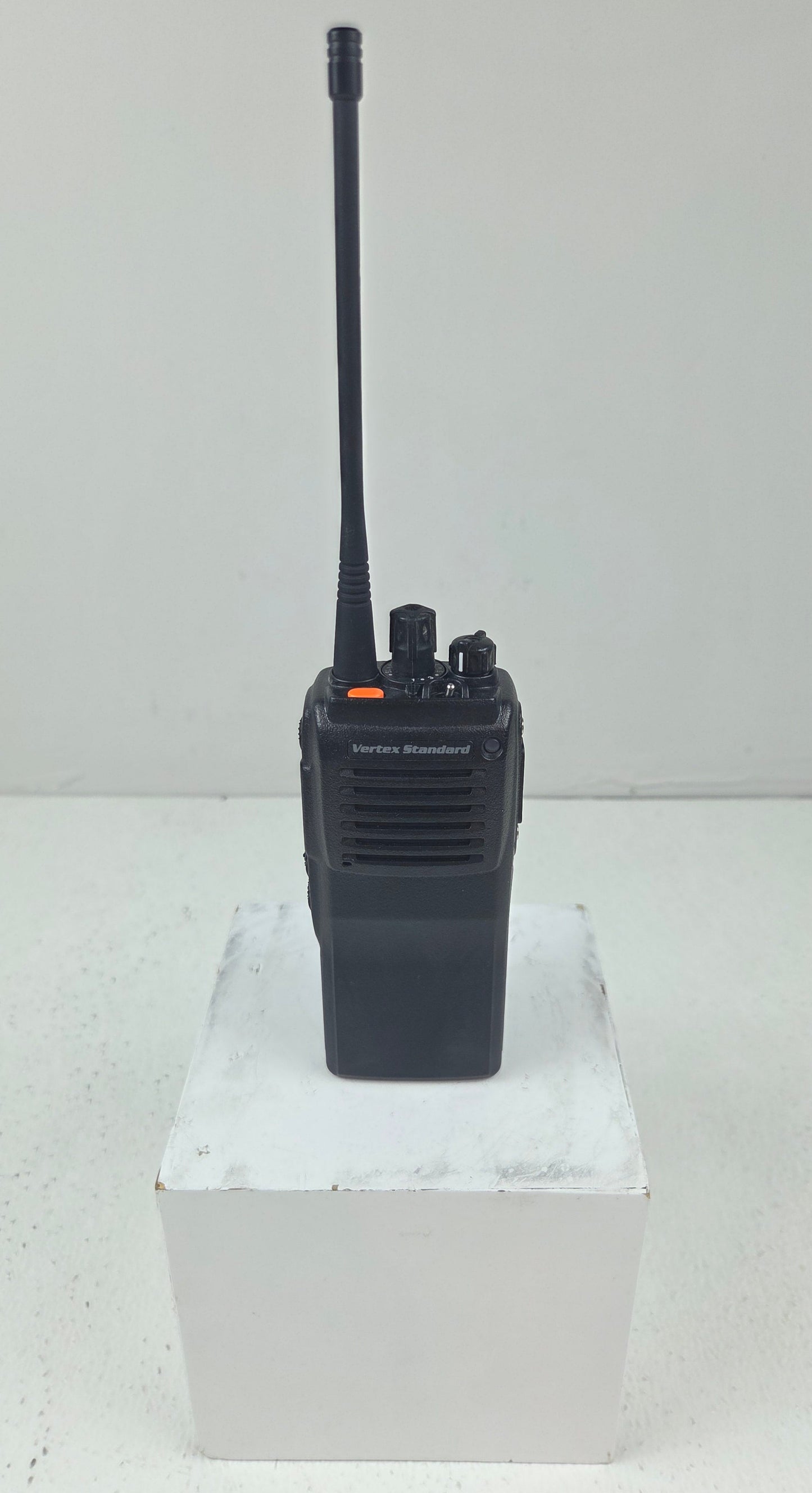 Vertex VX-921U UHF 403-470 48ch 5W