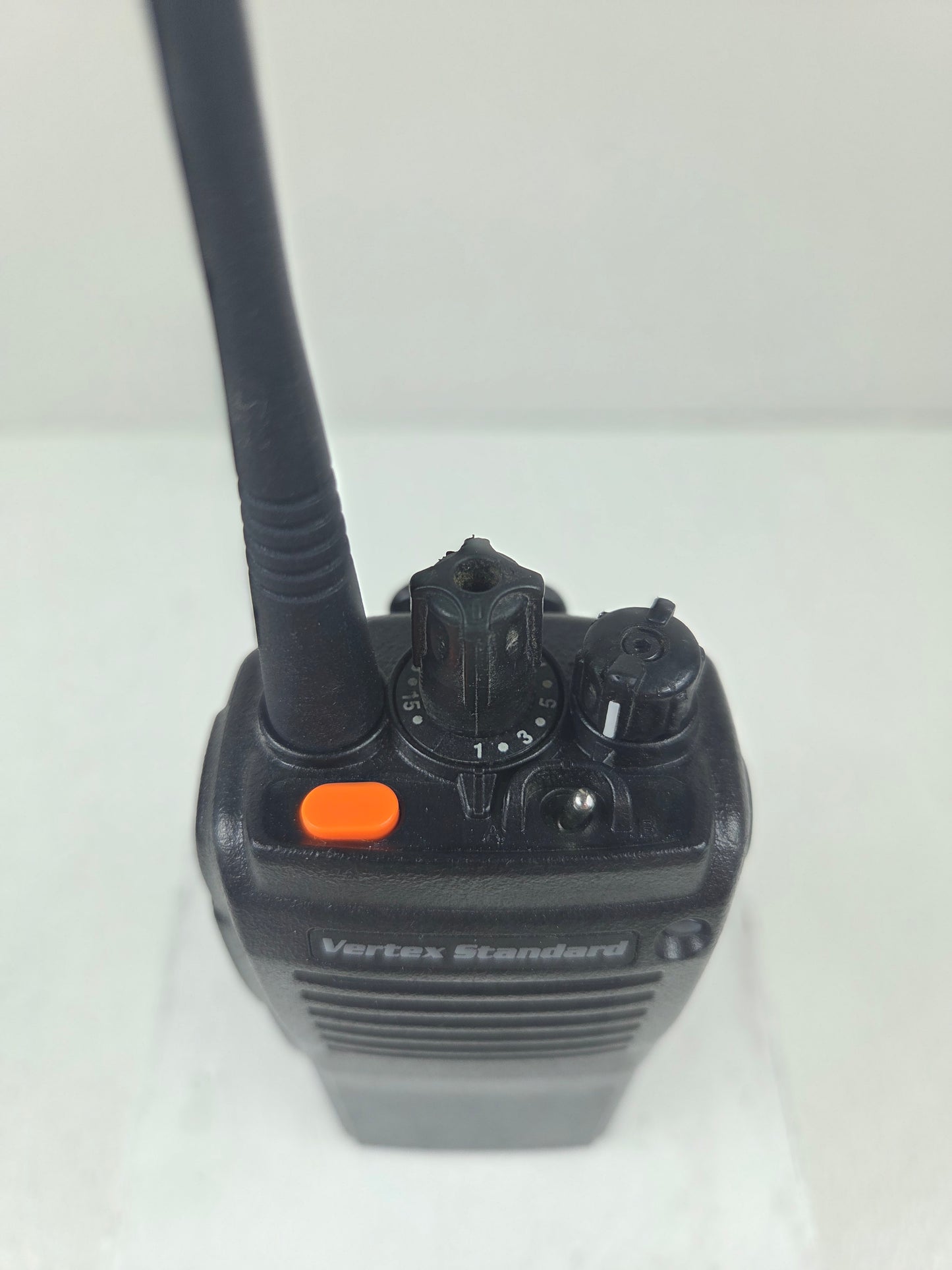 Vertex VX-921U UHF 403-470 48ch 5W