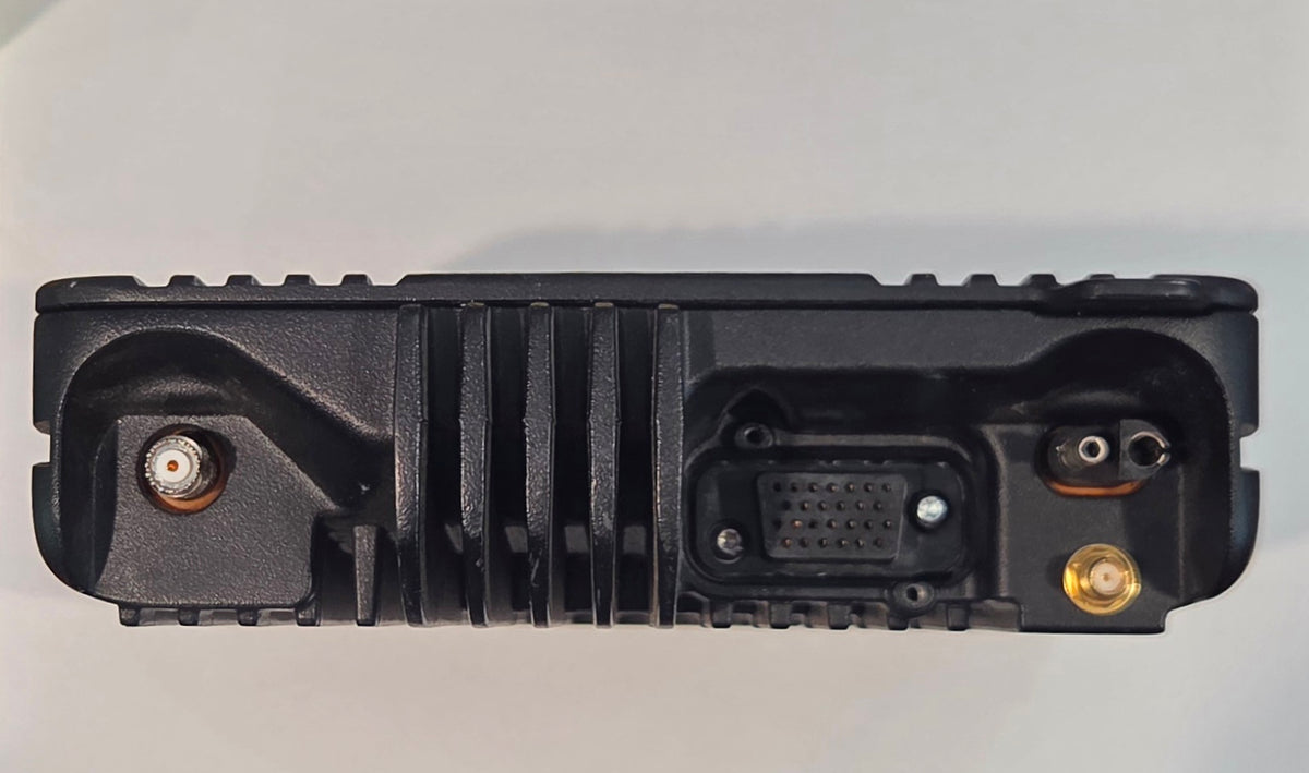 Motorola Mobile APX4500 900 Mhz 512ch 30W AN