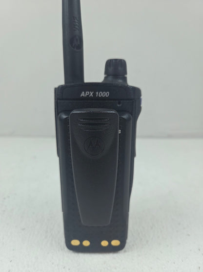 Motorola Portable APX1000 VHF 136-174 512ch 5W M2