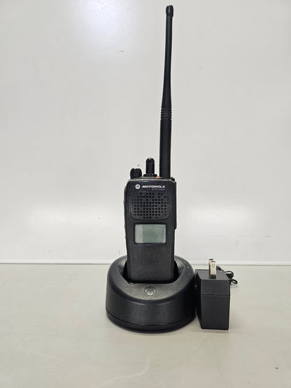Motorola Portable XTS2500 900 896-940 Mhz 96ch 2.5W M1.5