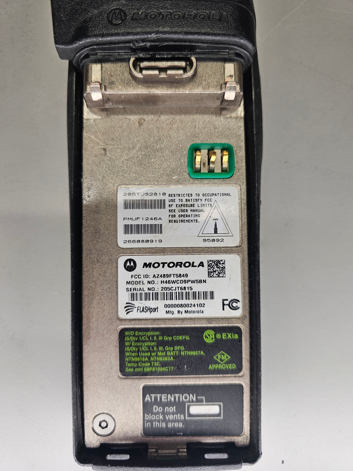 Motorola Portable XTS2500 900 896-940 Mhz 96ch 2.5W M1.5