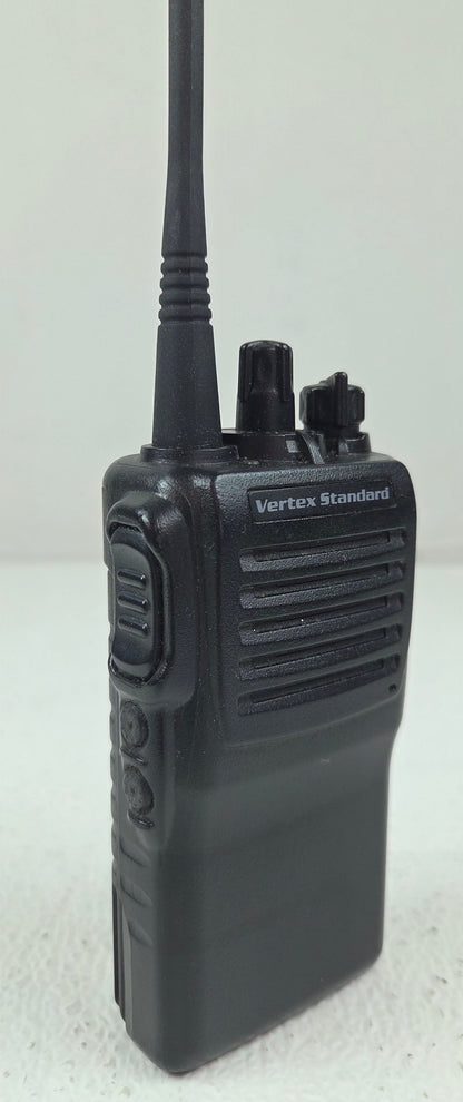 Vertex Portable VX-231-DO-5 VHF 134-174 Mhz 16ch 5W
