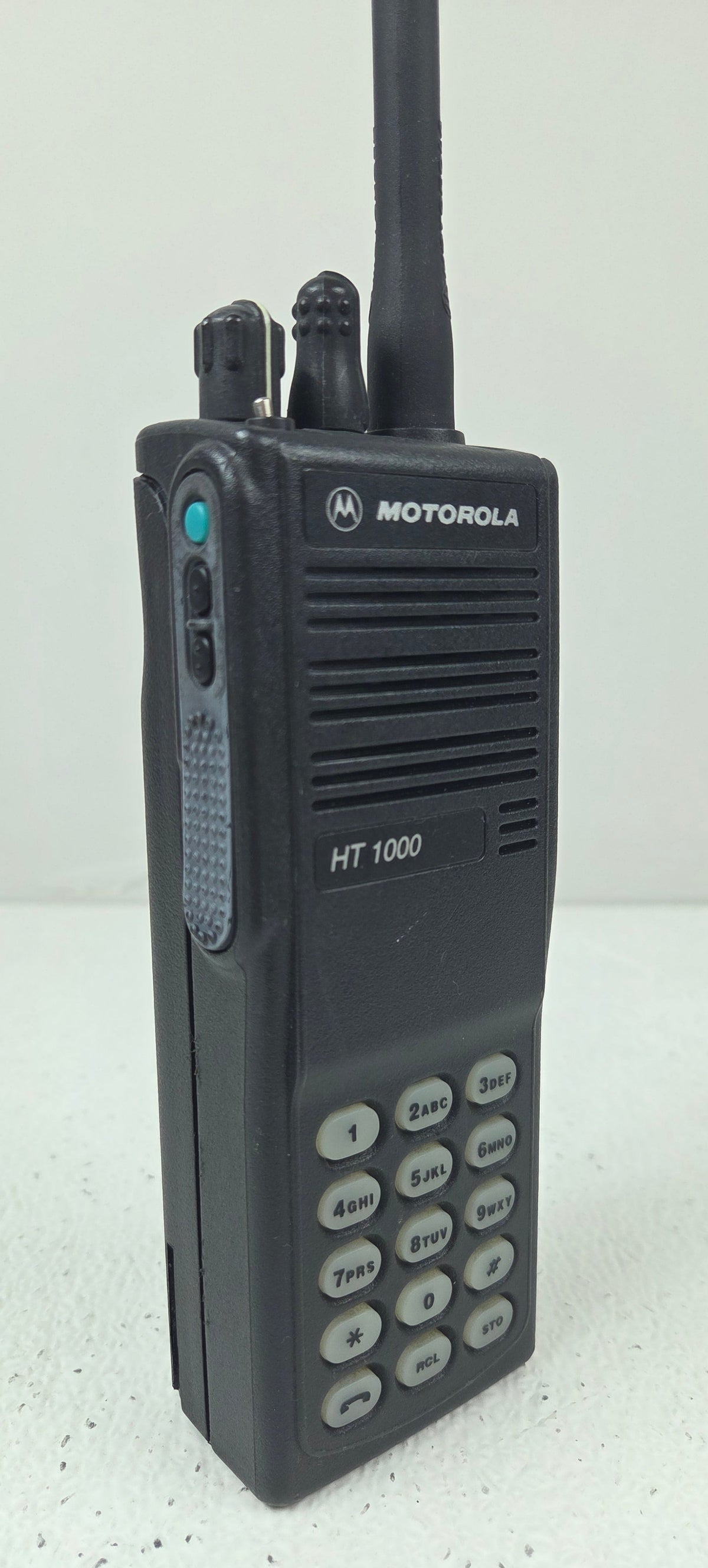 Motorola Portable HT1000 VHF 136-174 MHz 16ch 5W FKP