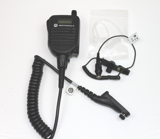 MOTOROLA HMN4104 APX Speaker Mic w/ RLN6424 RX-only earpiece for APX Models