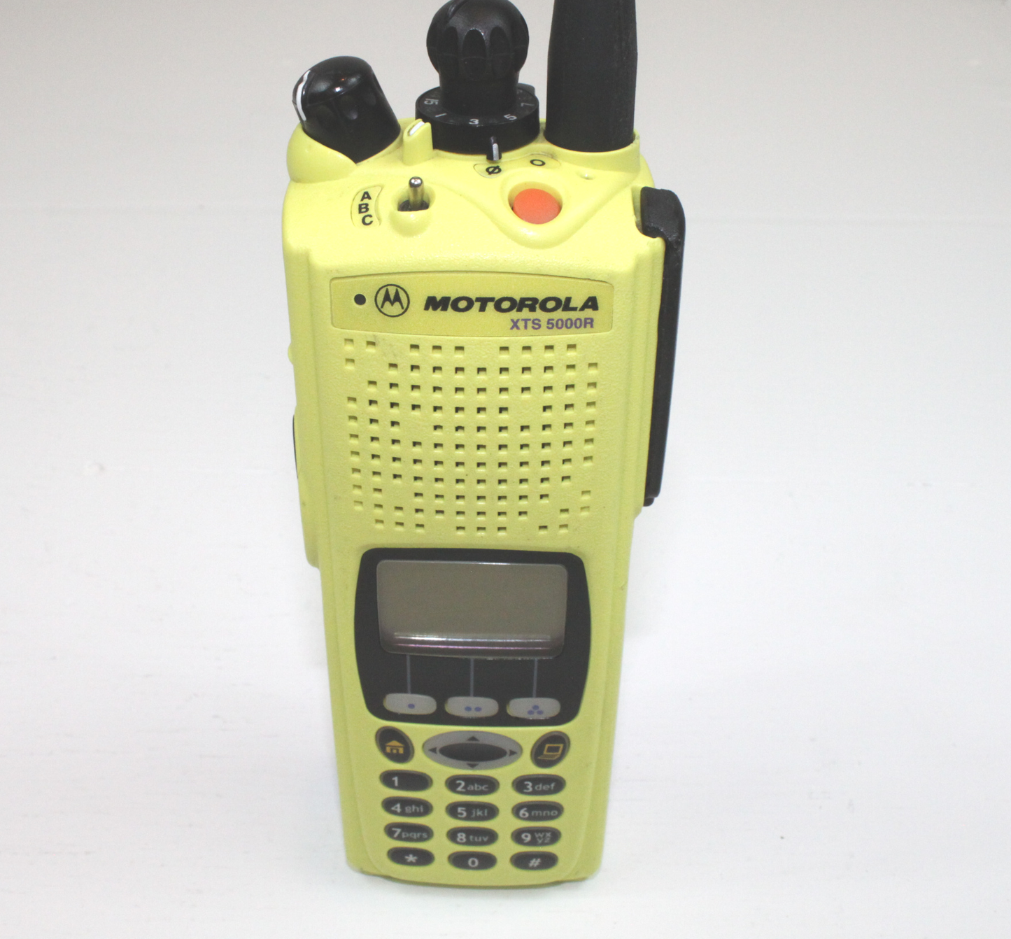Motorola XTS5000R IS/FM Model 3 800MHz 1000 Ch 3W RUGGED Portable Radio