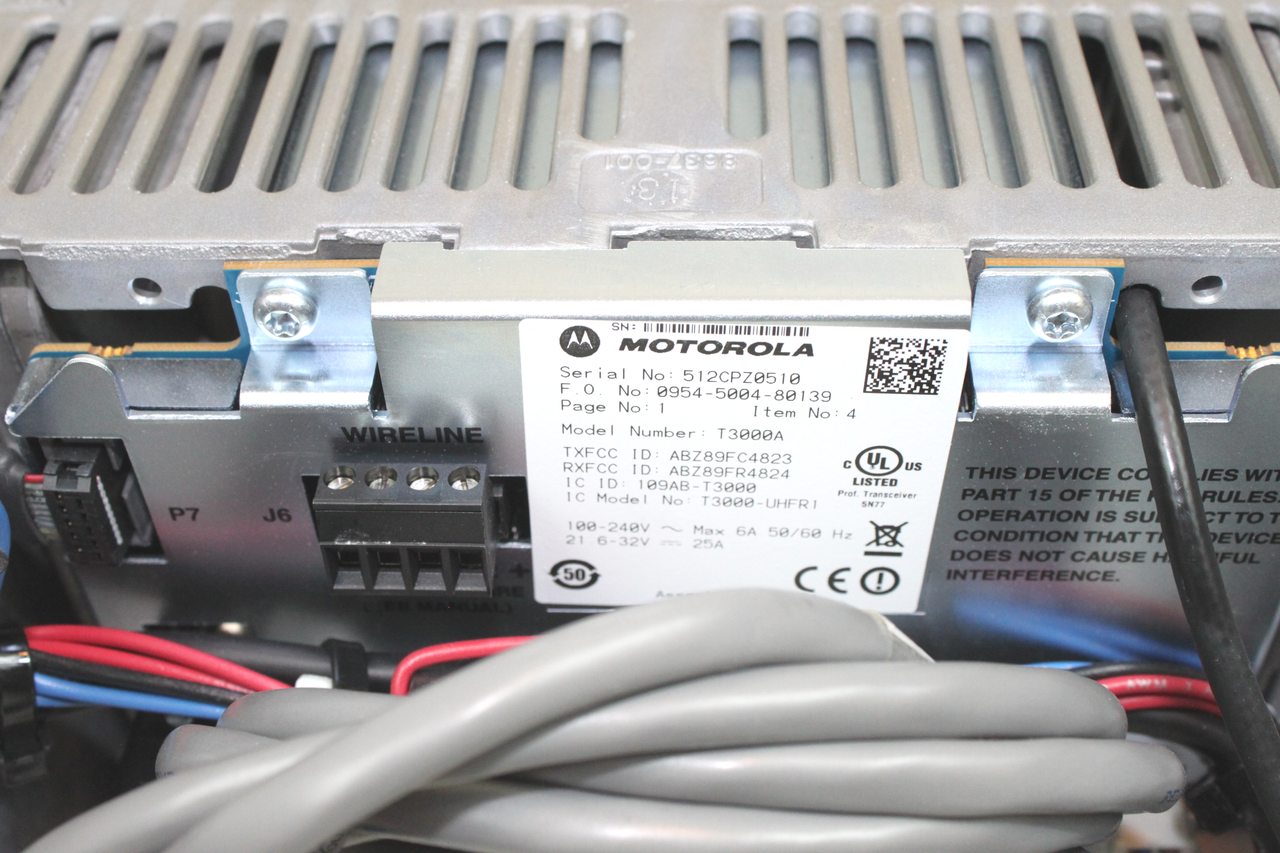 Motorola MOTOTRBO MTR3000 UHF (403-470MHz) Repeater (100W)