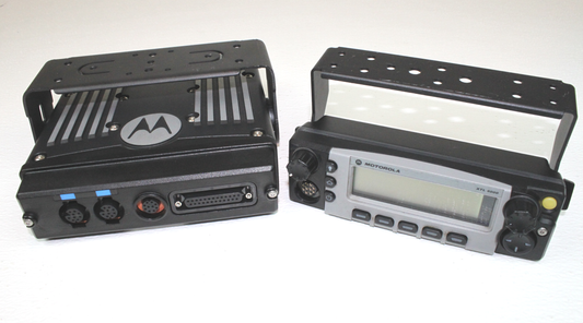 Motorola XTL5000 UHF (450-520MHz) Mobile Radio (40W) - Remote Mount
