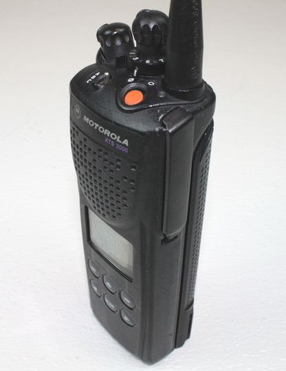 Motorola XTS3000 Model 2 800MHz Portable Radio