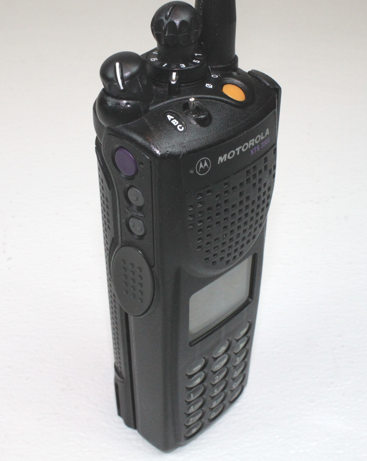 Motorola XTS3000 Model 3 VHF (136-174MHz) Portable Radio