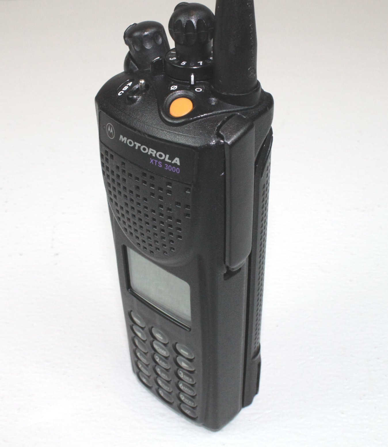 Motorola XTS3000 Model 3 VHF (136-174MHz) Portable Radio