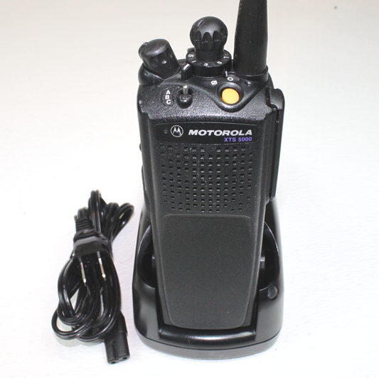 Motorola XTS5000 Model 1 VHF (136-174MHz) Portable Radio