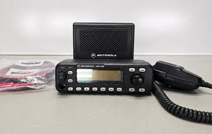 Motorola Mobile MCS2000 VHF 146-174 Mhz 160ch 25W Model 2