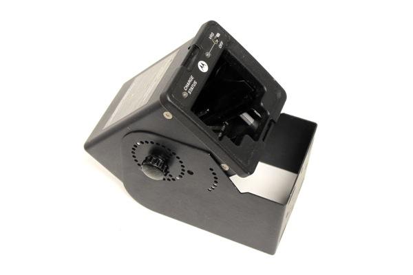 Motorola WPLN4208 Vehicle Charger (Full Kit)