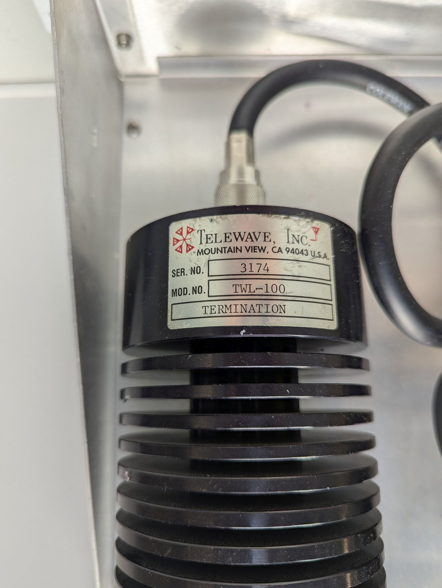 TELEWAVE TW450-2HRB1 2 CH. UHF HYBRID COMBINER
