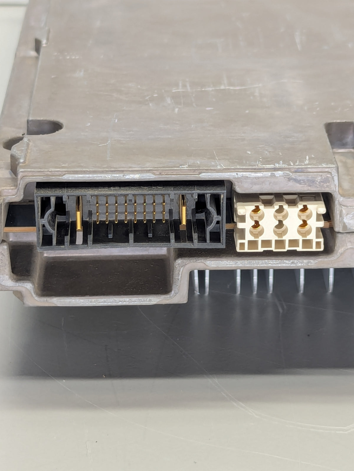 MOTOROLA GTR8000 UHF R1 PA DLN1396-CLE1331 (380-435 MHz)