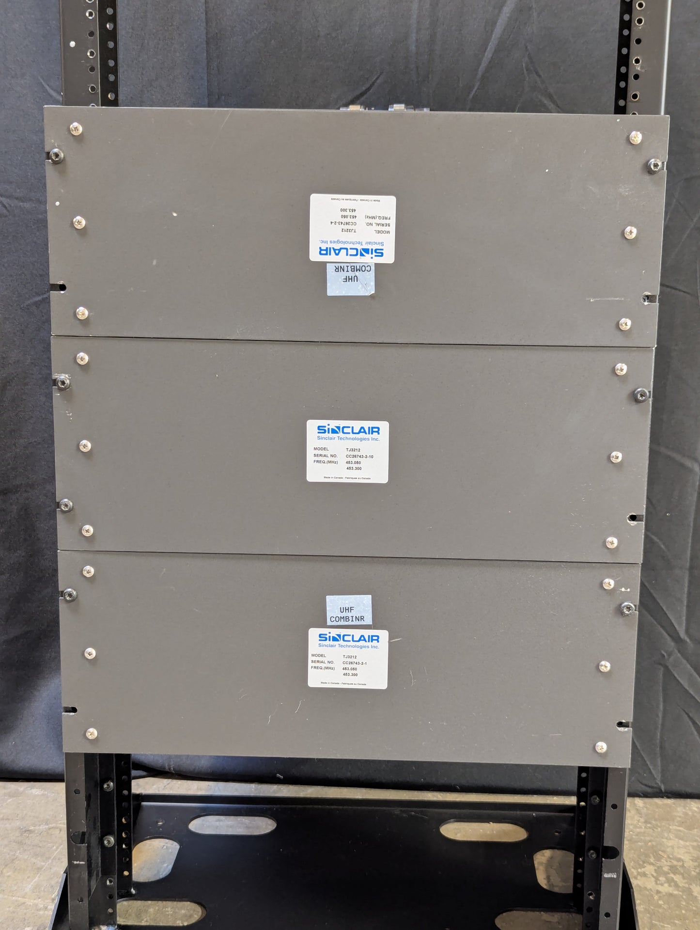 Sinclair TJ3216 - 6 Channel Transmit Combiner - 7" Ferrite -Cavity with dual-stage isolator, UHF (406-512MHz)