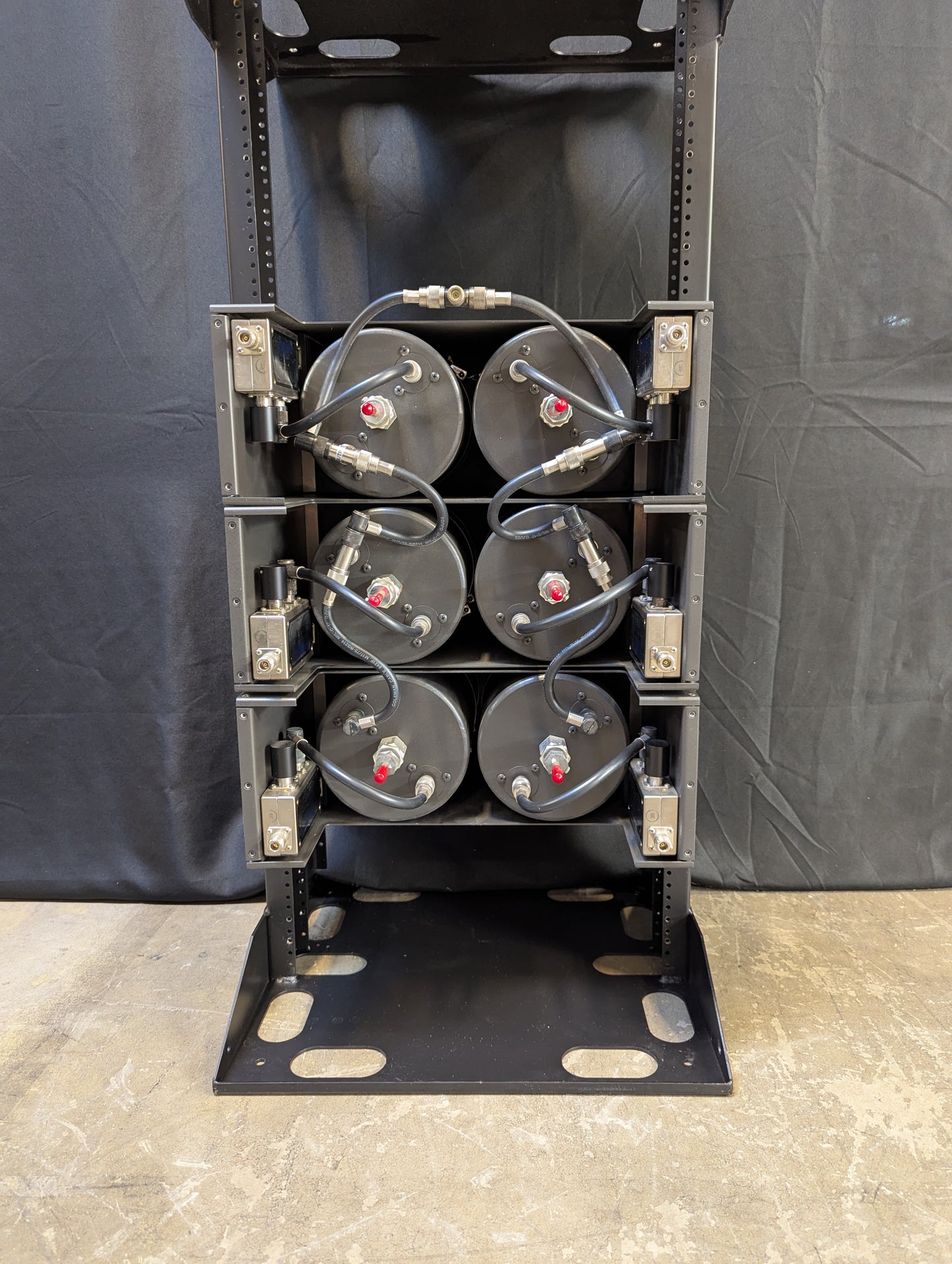 Sinclair TJ3216 - 6 Channel Transmit Combiner - 7" Ferrite -Cavity with dual-stage isolator, UHF (406-512MHz)