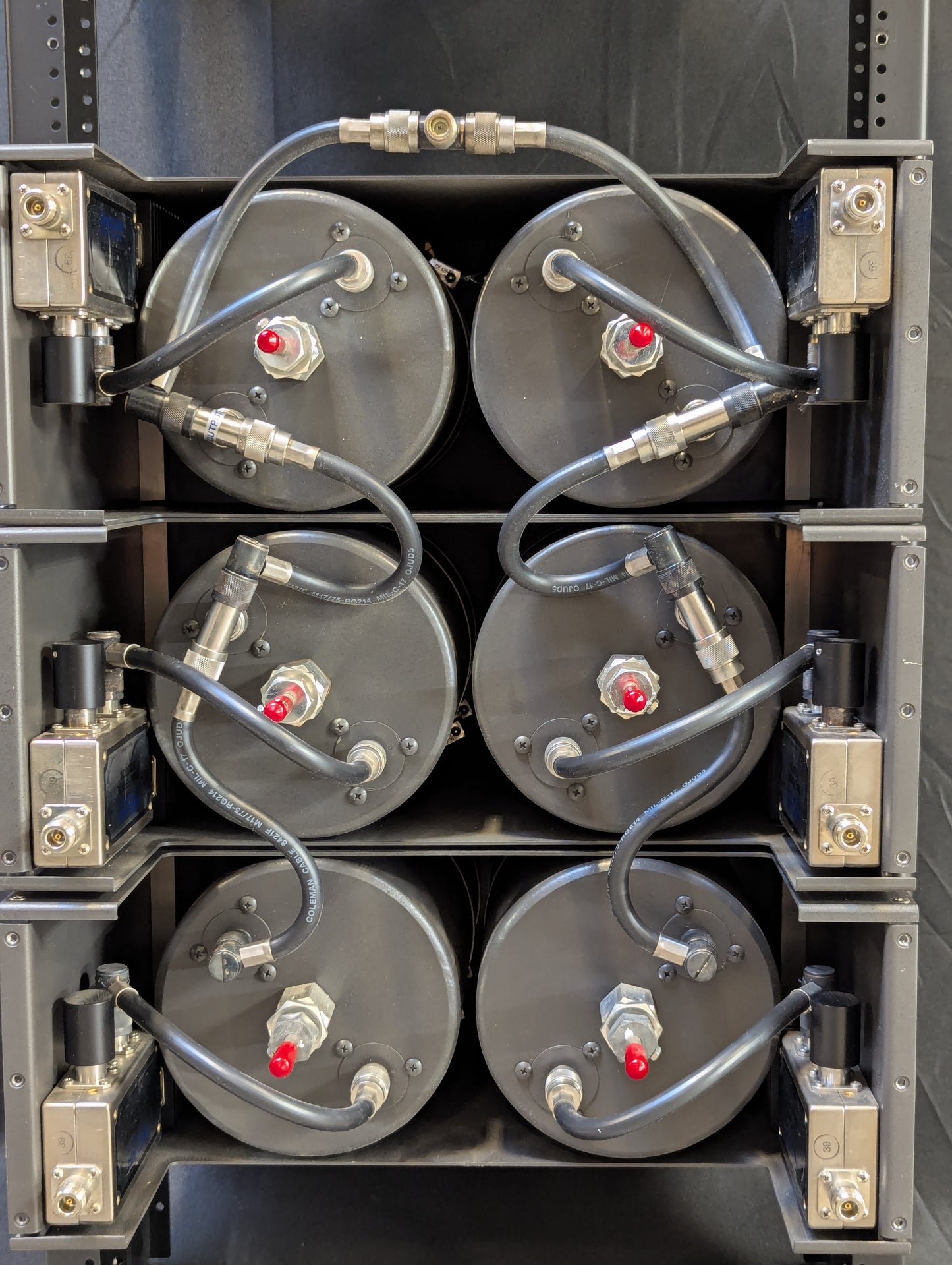 Sinclair TJ3216 - 6 Channel Transmit Combiner - 7" Ferrite -Cavity with dual-stage isolator, UHF (406-512MHz)